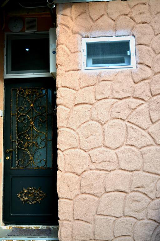 Guest House Beautiful Tbilisi On Khidistavi Street Exterior photo